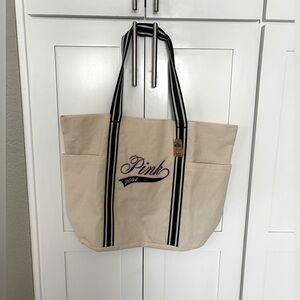 Victoria’s Secret Pink Tote bag.